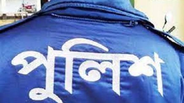 বরিশালে দুই সার্জেন্ট ক্লোজড