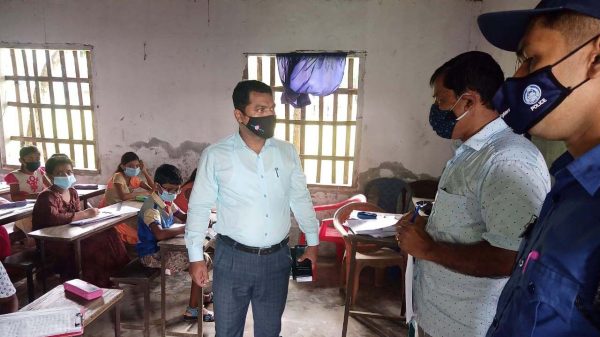 নি‌ষেধাজ্ঞা অমান্য ক‌রে পরীক্ষা নেয়ায় বাবুগ‌ঞ্জে কিন্ডারগার্টেন সিলগালা