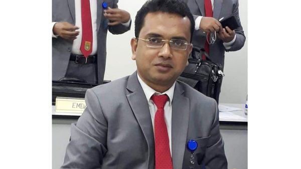 পিরোজপুরের জেলা প্রশাসক করোনায় আক্রান্ত