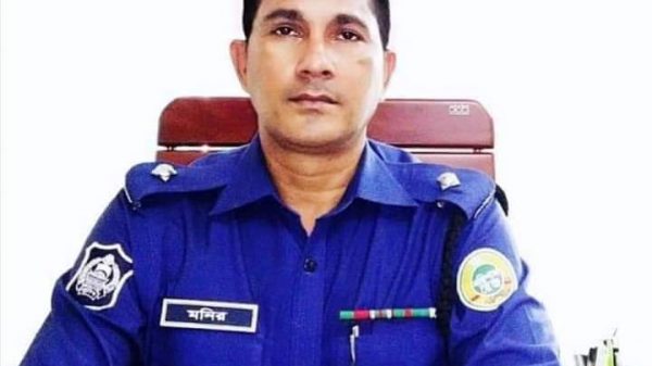 সবাইকে পবিত্র ঈদ উল আযহার শুভেচ্ছা জানিয়েছেন ওসি মনিরুজ্জামান 