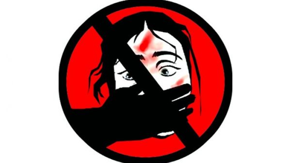 হিজলায় ইমামের বিরুদ্ধে ধর্ষণ মামলা