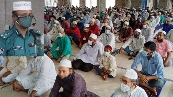 নগরীর মসজিদগুলোতে পুলিশ কমিশনার স্বাস্থ্য সচেতনতা মেনে চলার আহবান