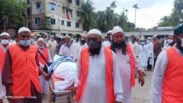 বরিশালে ক্যাপ্টেন ডাঃ সিরাজুল ইসলামের গোসল, কাফন ও দাফন সম্পন্ন করেন চরমোনাই ভলান্টিয়ার সার্ভিস টিম(C.V.S.T.)